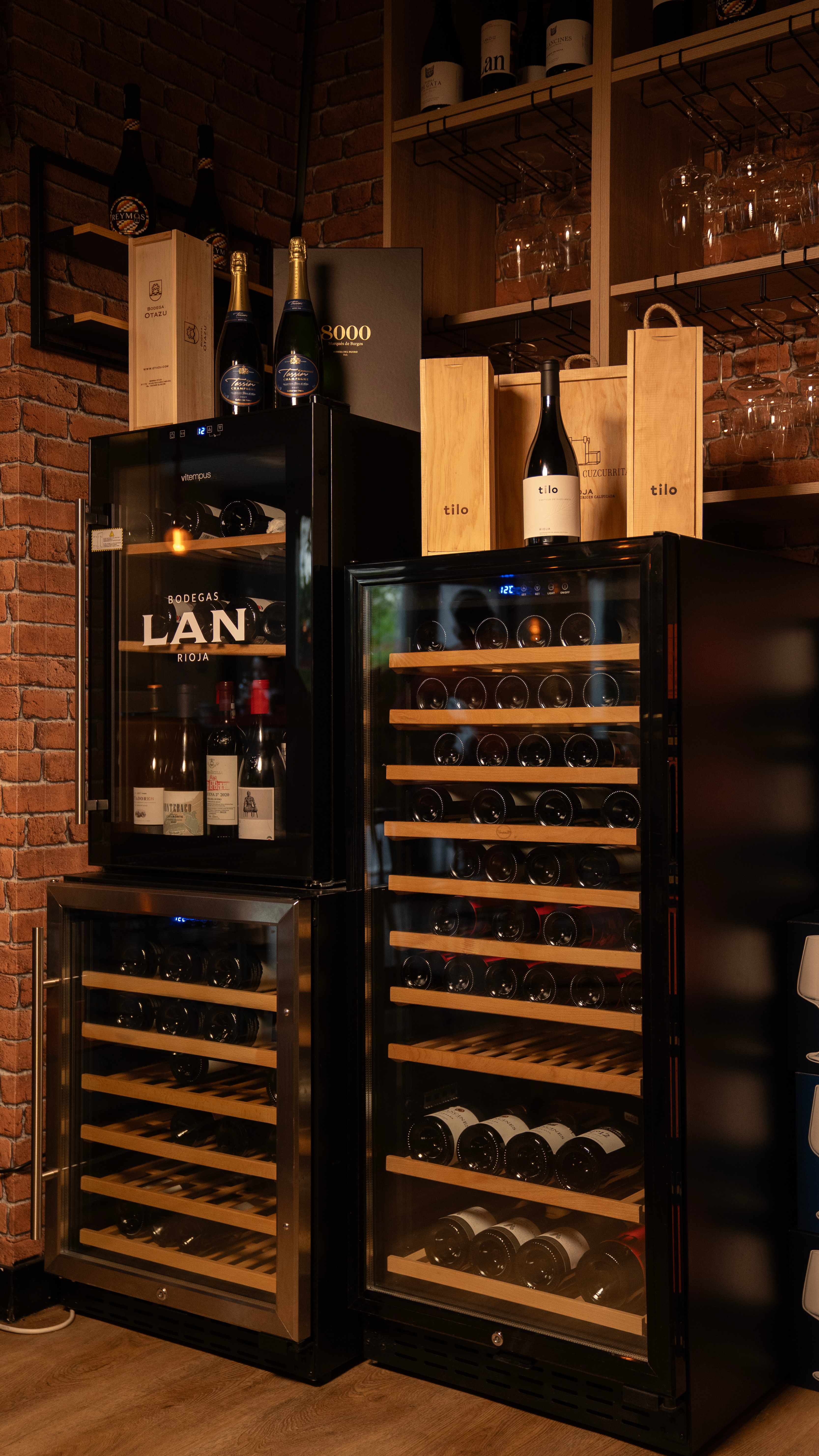 Vinoteca premium con selección de Rioja y champagne - Vino y Verás Las Tablas